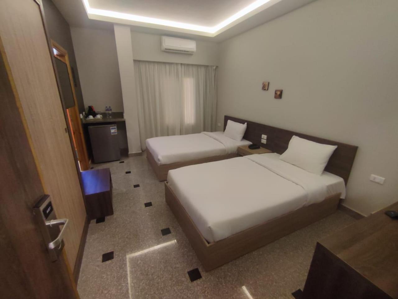 Al Dora Residence Hotel 후르가다 외부 사진