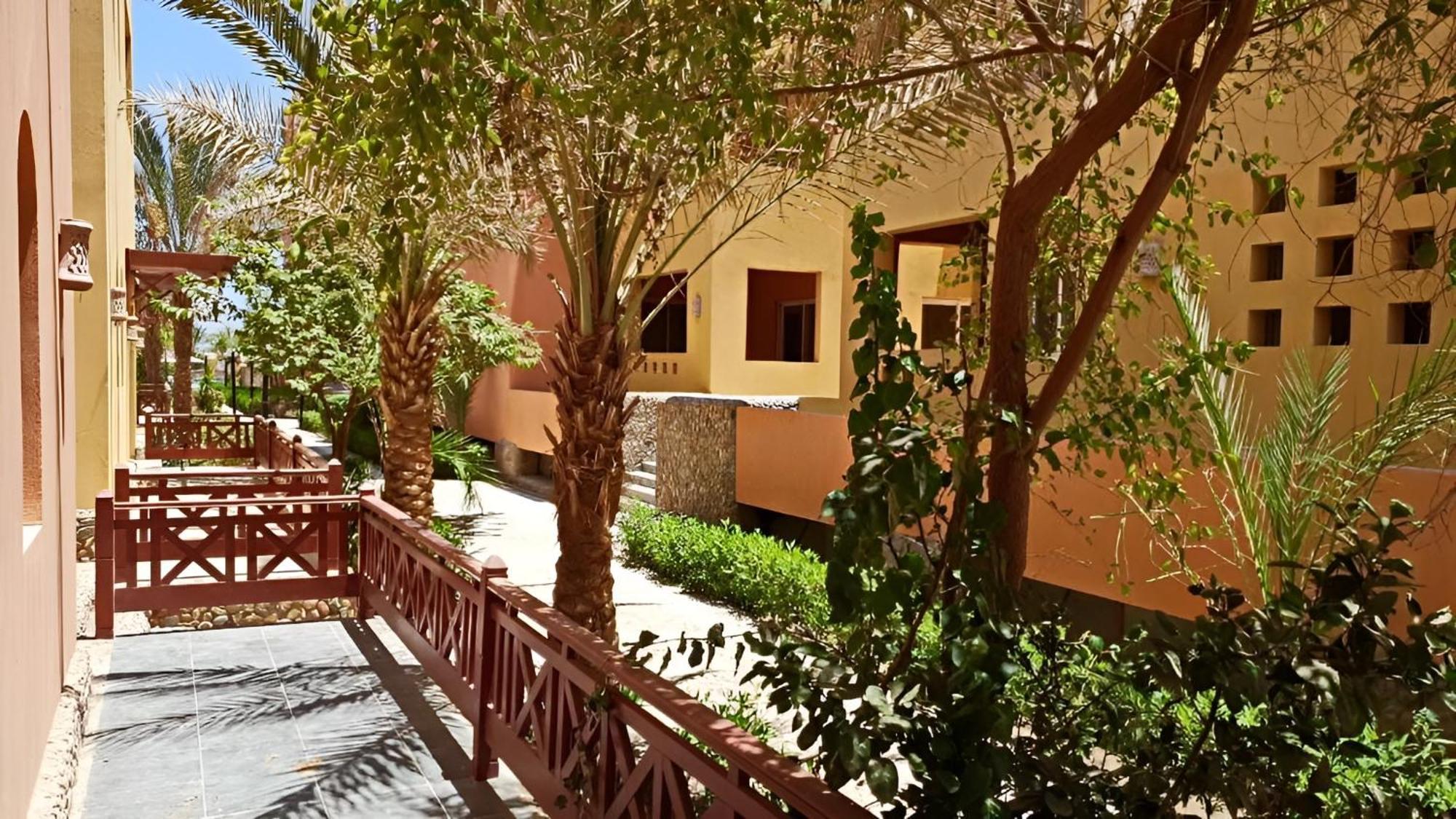 Al Dora Residence Hotel 후르가다 외부 사진